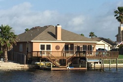 Waterfront Home on Island, pet friendly vacation rental in Corpus Christi, Texas, Corpus Christi dog friendly rental